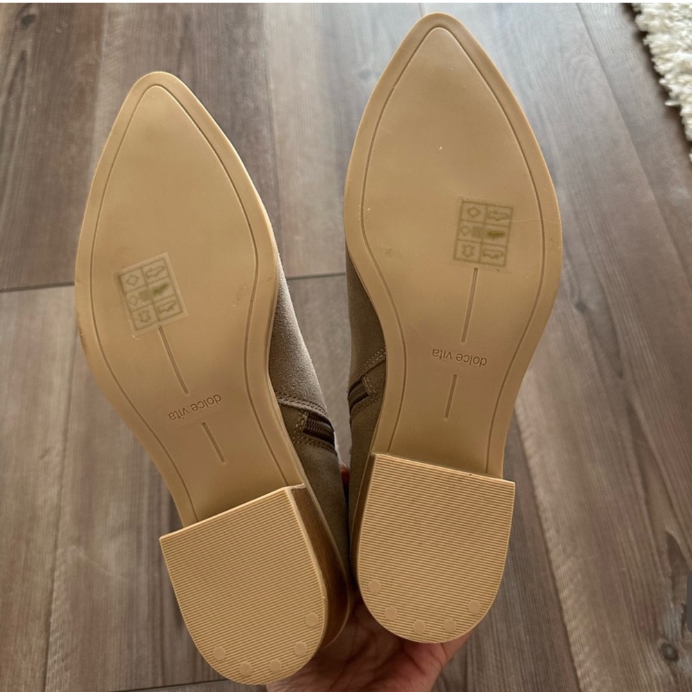 New Without Box Dolce Vita Silma Suede Ankle Boots - Picture 6 of 9